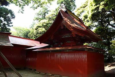 丸山神社本殿