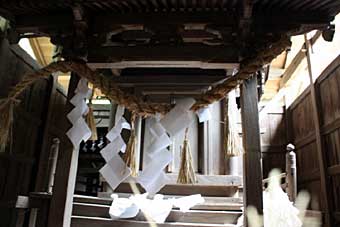 熊野神社本殿