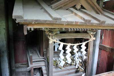 熊野神社本殿