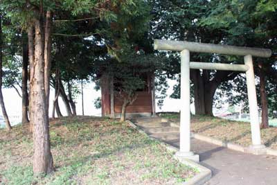 熊野神社鳥居