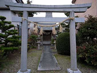 熊野神社拝殿