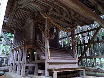 熊野神社本殿