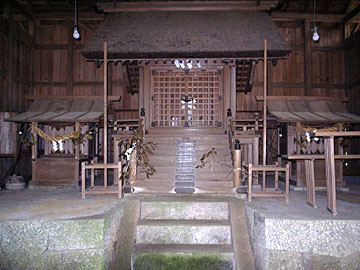 熊野神社本殿