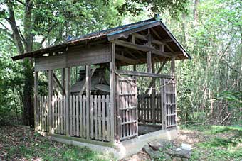 熊野神社拝殿