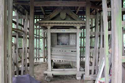 熊野神社本殿