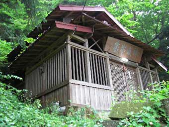 熊野神社拝殿