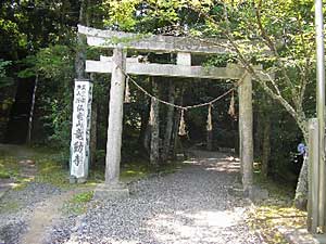 熊野神社鳥居