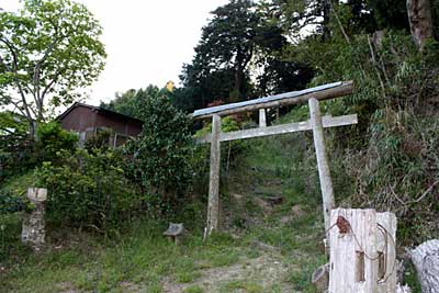 東山神社鳥居