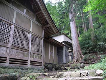 熊野神社本殿