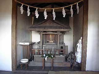 熊野神社本殿