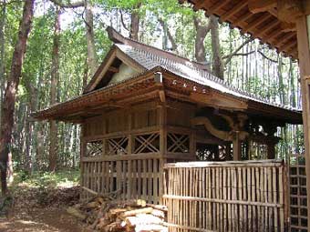 熊野神社本殿