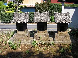 熊野神社境内小祠熊野神社境内小祠